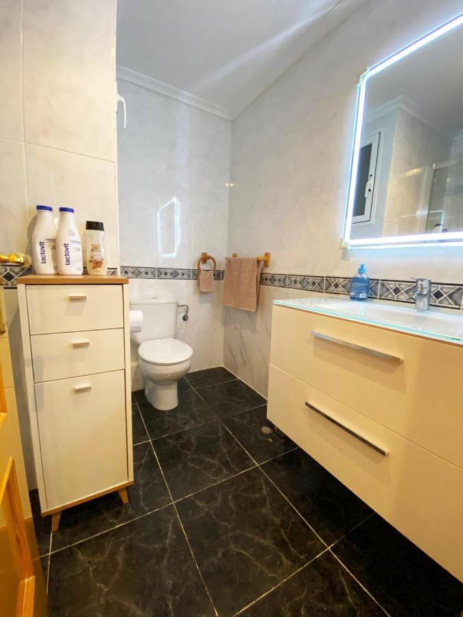 Rooms In Valencia Great Location In Shared Apartment Luaran gambar
