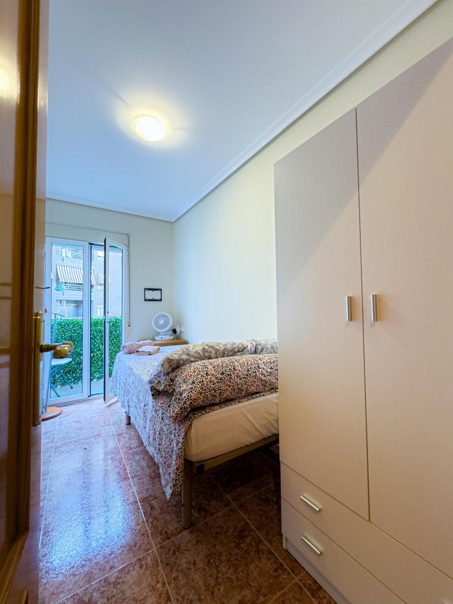 Rooms In Valencia Great Location In Shared Apartment Luaran gambar